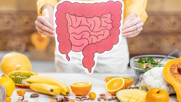 اسباب الامساك و الاكلات التى يجب الابتعاد عنها