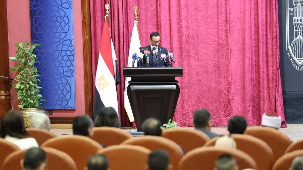 زير الشباب والرياضة في منتدى "اسمع واتكلم"