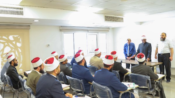 أمين البحوث الإسلامية يتفقد الدورة التدريبية لأكاديمية الأزهر العالمية للتدريب