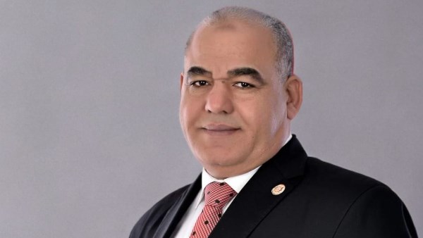 رفعت عطا