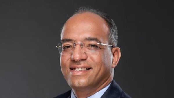 النائب علي مهران: عمال مصر عماد التنمية وبُناة الجمهورية الجديدة