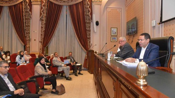 وجهت لجنة الزراعة والري بمجلس النواب، برئاسة النائب هشام الحصرى، الشكر لوزير قطاع الأعمال المهندس محمد شيمى،