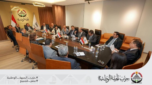 الجبهة الوطنية يعد دراسة للتعامل مع قضايا المهاجرين| تفاصيل