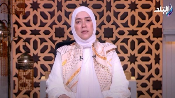 أنت مراقب.. دينا أبو الخير: الله يرى حركاتنا وسكناتنا