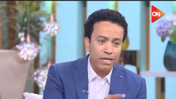 الفنان سامح حسين 