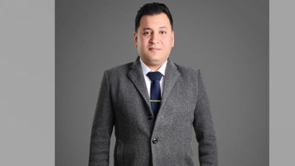 علي فايز