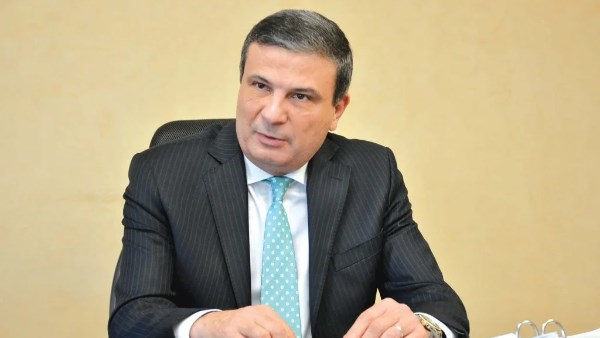 وزير الزراعة  
