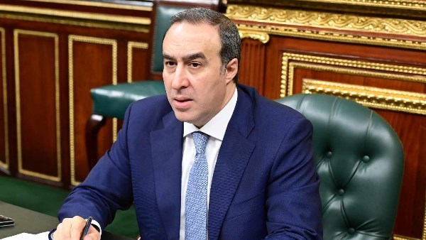 المستشار أحمد مناع الأمين العام لمجلس النواب