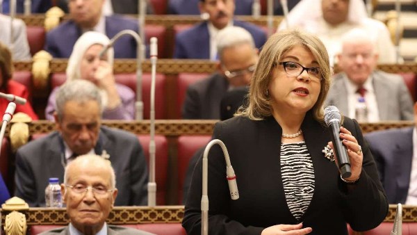 فيبي فوزي