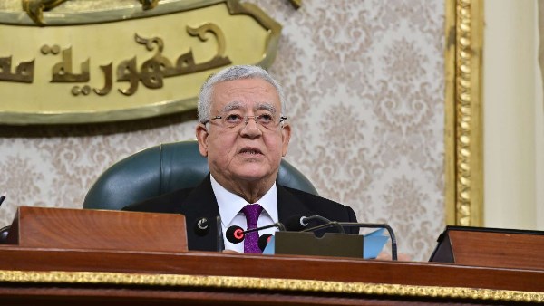 النواب يوافق نهائيا على مشروع قانون تنظيم مرفق مياه الشرب والصرف الصحي