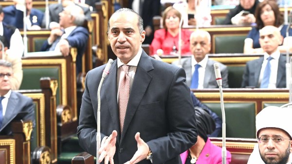 وزير الشئون النيابية: عقوبات «الفتوى» لا تتعارض مع قانون تنظيم الصحافة والإعلام