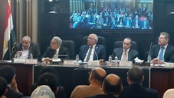 خلال اجتماع لجنة الإسكان بمجلس النواب 