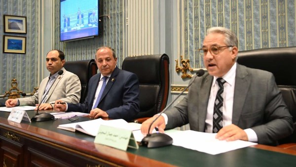 حبشي: الترسيم الجديد للحدود الإدارية بين بورسعيد والشرقية يتطلب توفير الخدمات  للمواطنين