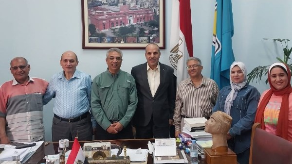 تكريم عمال قطاع المتاحف الأثرية إحتفالا بـ عيدهم