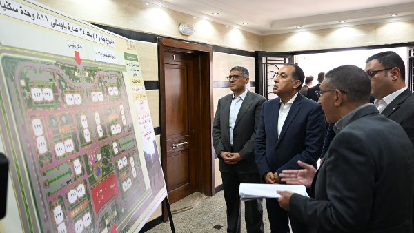 رئيس الوزراء يتابع الأعمال الجارية لتطوير ورفع كفاءة محور 26 يوليو 