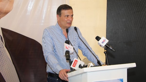  وزير الزراعة
