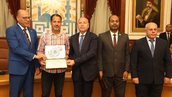 محافظ القاهرة