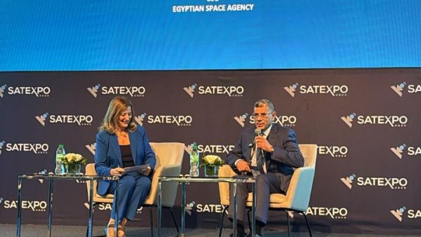 المدير التنفيذي لوكالة الفضاء المصرية 