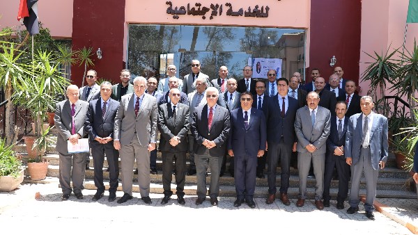 وزير التعليم العالي يلتقي طلاب معاهد الدلتا العليا بالمنصورة