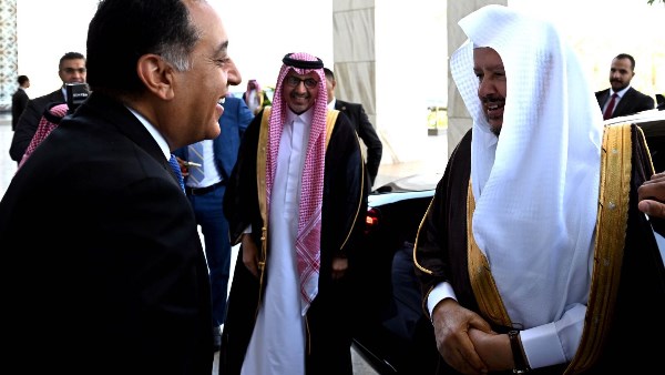 رئيس الوزراء