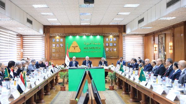 اعتماد قواعد تنسيق القبول بالجامعات الحكومية والمعاهد للحاصلين على الثانوية والشهادات المعادلة
