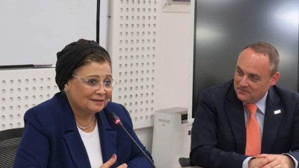 جانب من الحوار