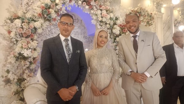 حفل الخطوبة السعيد