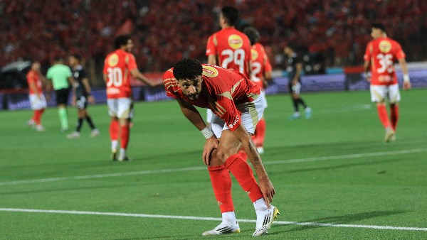 الدوري الممتاز| 33 لاعبا شاركوا في مشوار تتويج الأهلي بالدوري رقم 45