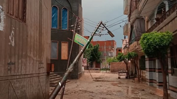 بسبب الأمطار.. سقوط عمودين إنارة في المنوفية