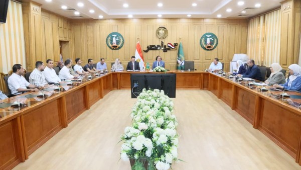 محافظ المنوفية يتابع الموقف التنفيذى لمشروعات الخطة الاستثمارية للعام الحالى