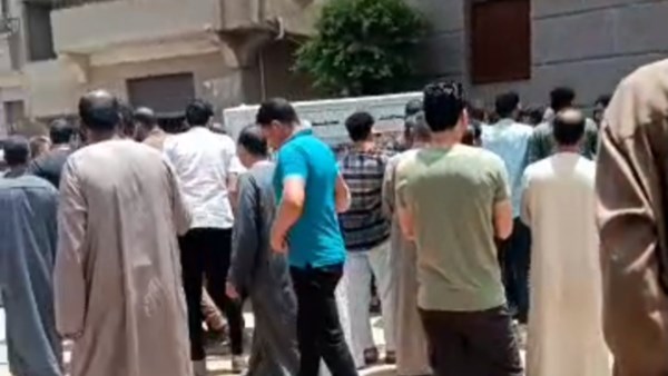 حمل جثمانها شباب القرية.. تشييع جثمان محفظة القرآن جنات مبارك في المنوفية