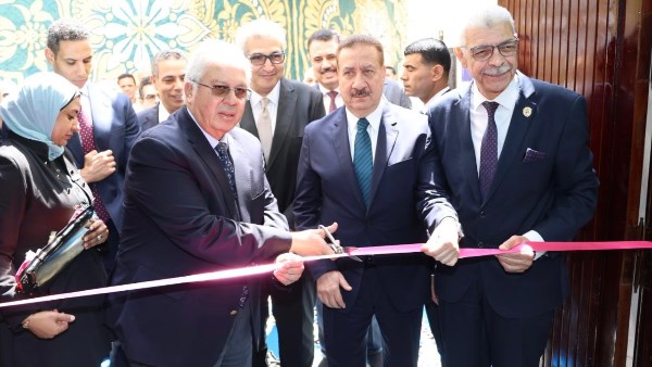 وزير التعليم العالي يفتتح مركز الإختبارات الإلكترونية بكلية الحقوق بجامعة المنوفية