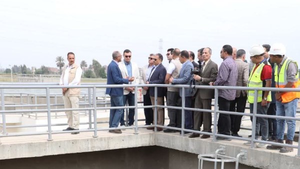 مشروعات حياة كريمة.. وزير الاسكان يزور الشرقية ويتفقد الصرف الصحي بميت جاير.. والمحافظ: نتابع التنفيذ لسرعة دخول الخدمة