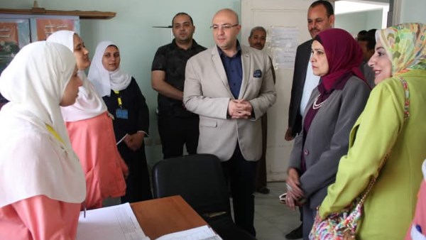 محافظ بني سويف يتفقد مستوى الخدمات المقدمة للمواطنين خلال زيارته لوحدة دشطوط الصحية
