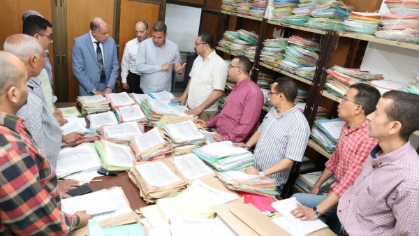 محافظ المنيا: تيسير الإجراءات وتسريع وتيرة العمل لزيادة معدلات إنجاز ملف تقنين أراضي الدولة