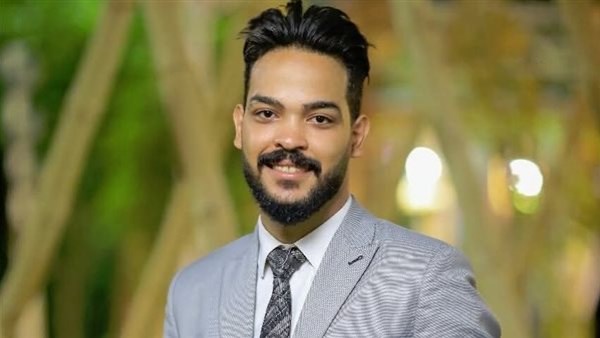 وفاة شاب أثناء لعب كرة القدم مع زملائه بالمنيا.. شاهد