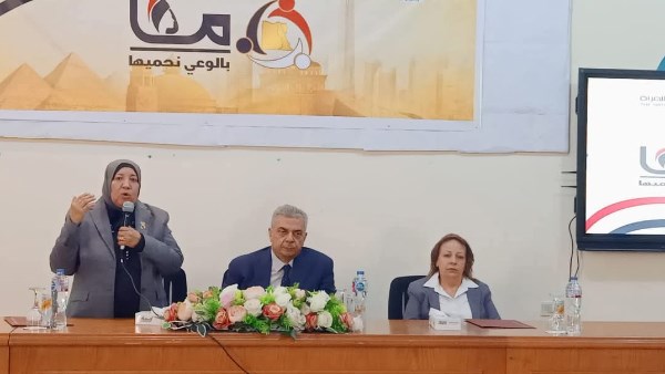 محافظ المنيا: دعم مبادرات قومي المرأة لتحقيق التمكين والتنمية المجتمعية