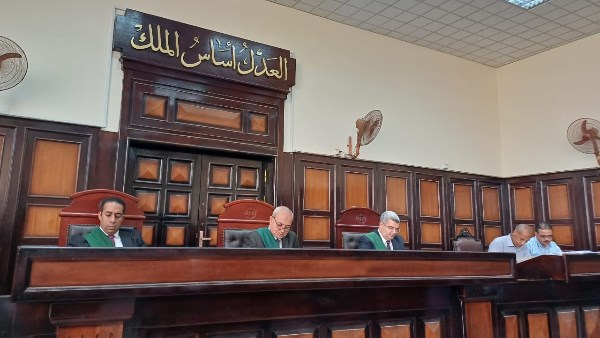 هيئة الدائرة الثالثة بمحكمة جنايات أسيوط