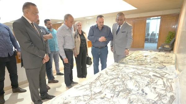 محافظ أسيوط يطلق مشروعاً لإعادة تأهيل 618 آلة جراحية وتسليمها لمديرية الصحة
