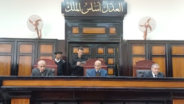 اختلس 542 ألف جنيه .. المشدد 10 سنوات لأمين خزينة معهد السكر بجامعة أسيوط