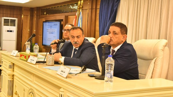 إجتماع المجلس التنفيذي بأسيوط 