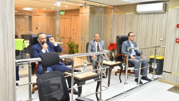 محافظ أسيوط يتابع إزالة التعديات 