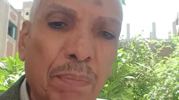 موظف يشعل فيسبوك بفيديو  صادم في سوهاج .. حصل إيه؟