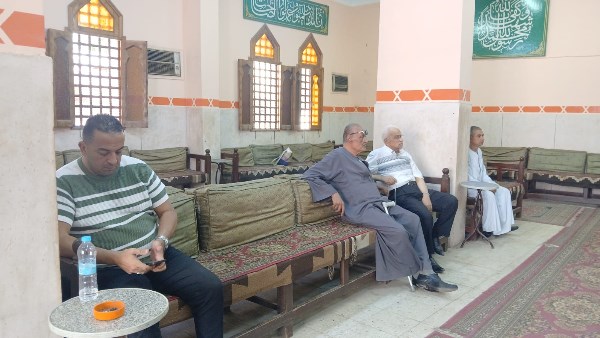 ديوان النور المحمدي بقنا يستقبل المعزين في وفاة شقيقة الخطيب
