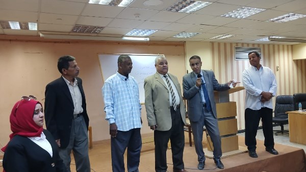 انطلاق قوافل المراجعة النهائية المجانية لطلاب الشهادة الإعدادية بالأقصر