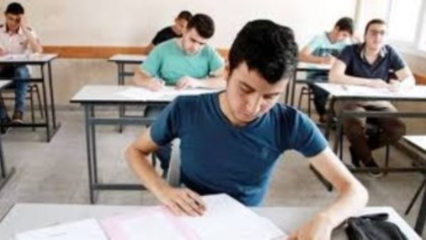 انطلاق امتحانات الصفين الأول والثاني الثانوي بأسوان