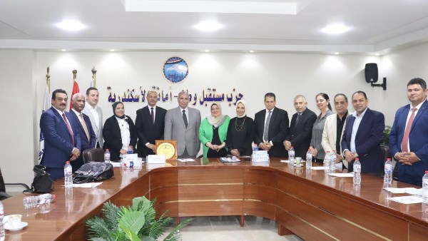 مستقبل وطن بالإسكندرية يناقش خطة تطوير المنظومة التعليمية