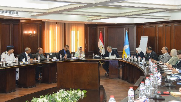 محافظ الإسكندرية يعلن رفع درجة الاستعدادات القصوى لاستقبال عيد الأضحى