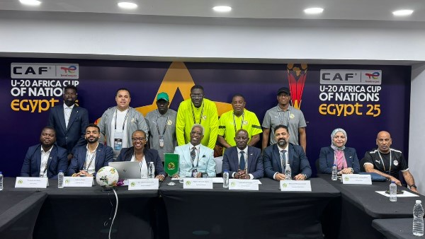 منتخبات المجموعة الثالثة تلعب بالزى التقليدي غدًا