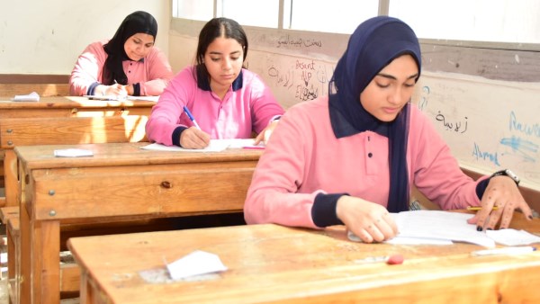انتظام امتحانات نهاية العام الدراسي بزويل بورسعيد للتعليم والتدريب المزدوج